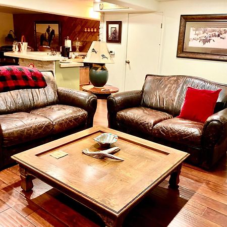 Trail Boss King Ensuite-Prairie Rose B&B - 1200 Sq Ft Suite Cheyenne Dış mekan fotoğraf